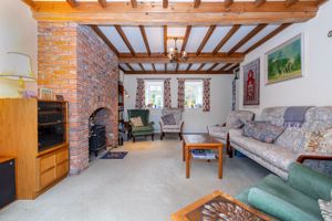 Lounge- click for photo gallery